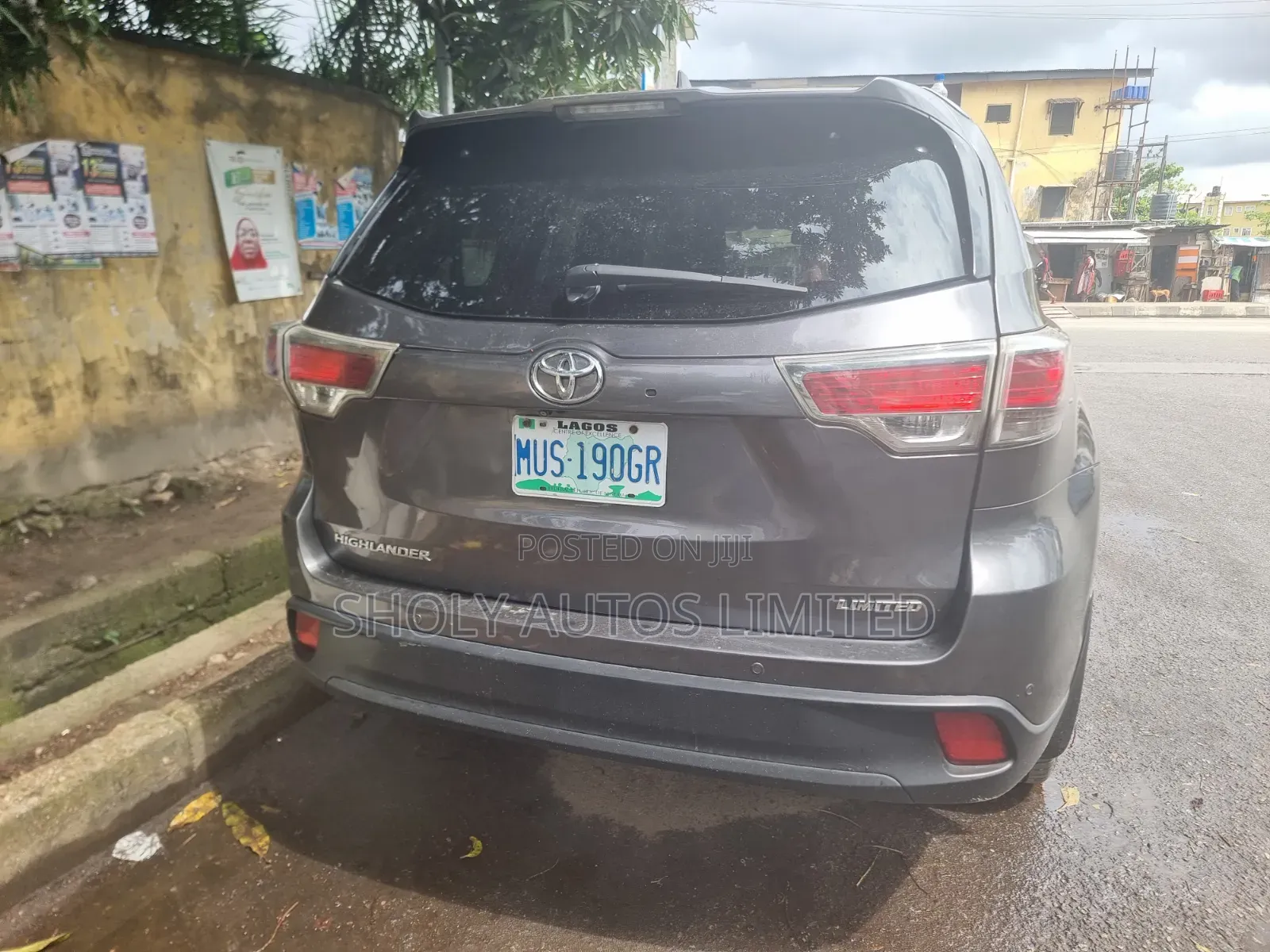 Toyota Highlander Limited 4dr SUV (3.5L 6cyl 6A) 2015 Gray