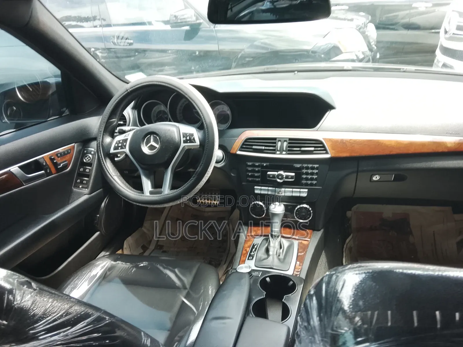 Mercedes-Benz C300 2014 Gray