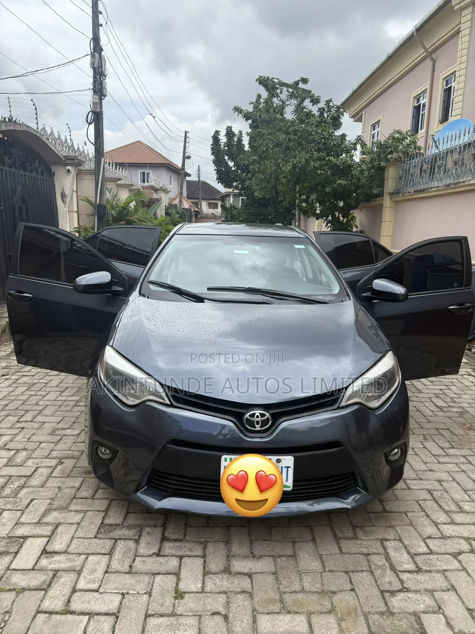 Toyota Corolla LE Eco 4dr Sedan (1.8L 4cyl CVT) 2015 Gray