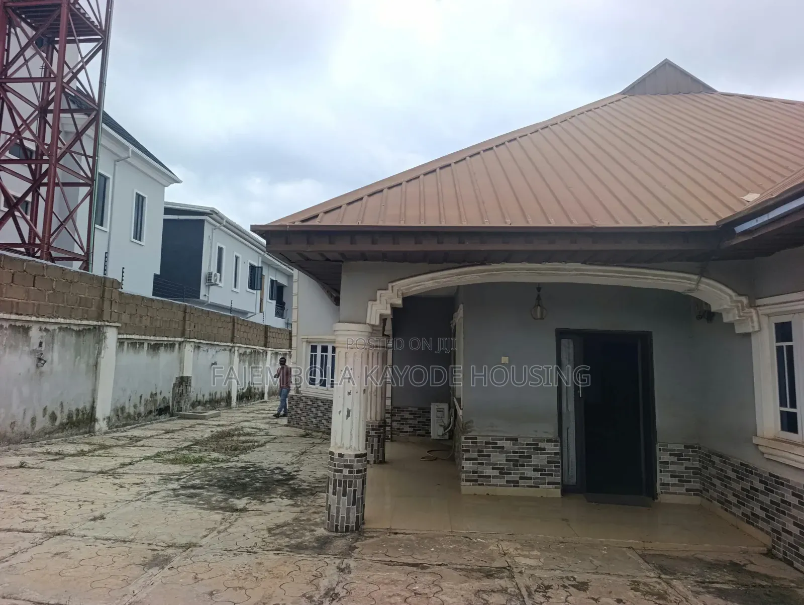 Studio Apartment in Akala Estate, Akobo for rent