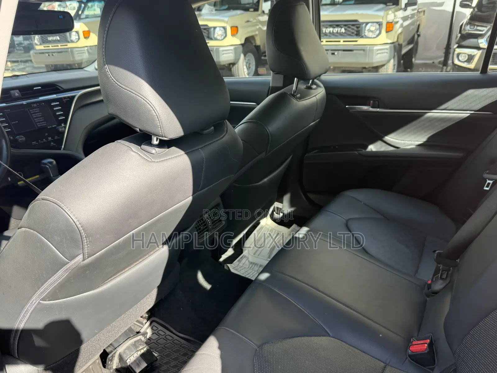 Toyota Camry 2019 Red