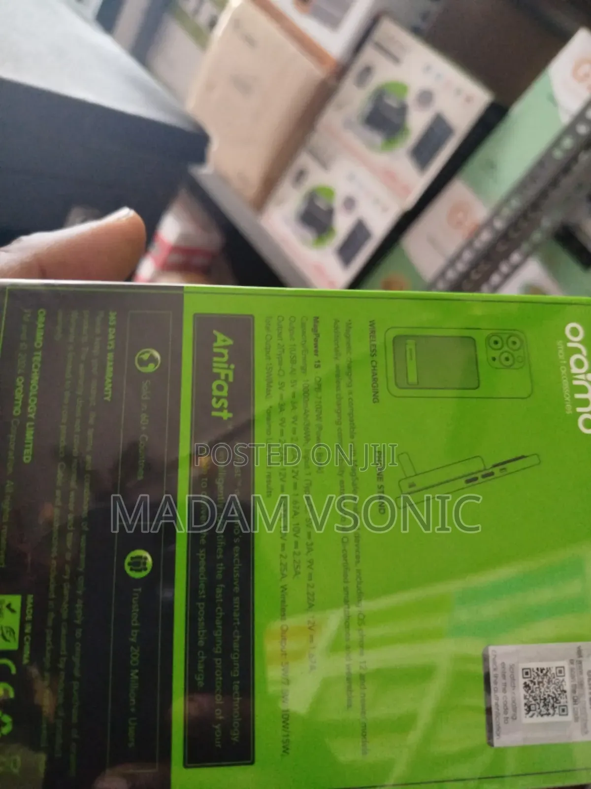 Oraimo Magnetic Wireless PowerBank Opb-7102