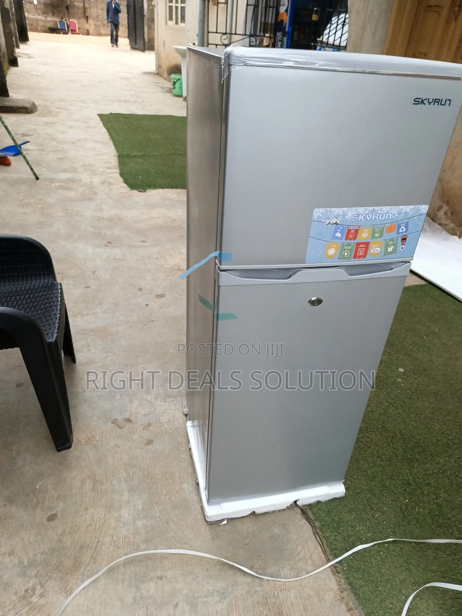 Skyrun 138HC Refrigerator – Dependable Fresh Storage for Families