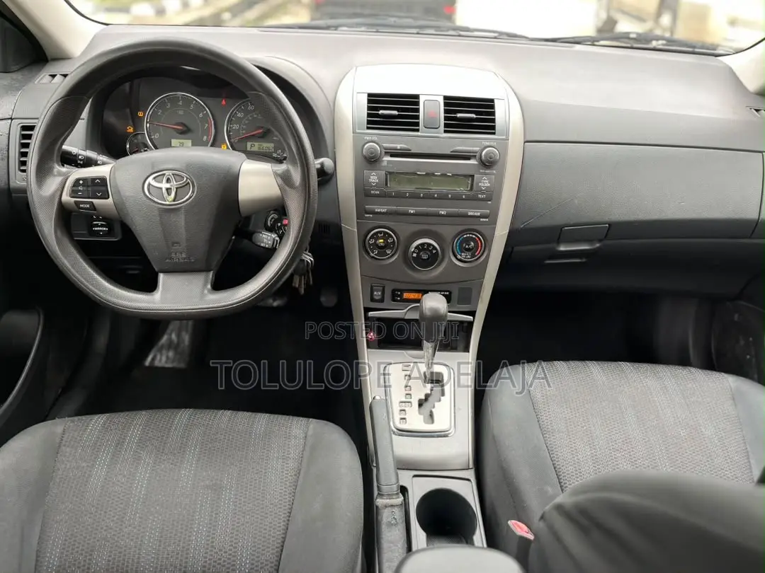Toyota Camry SE 4dr Sedan (2.5L 4cyl 6A) 2012 Black