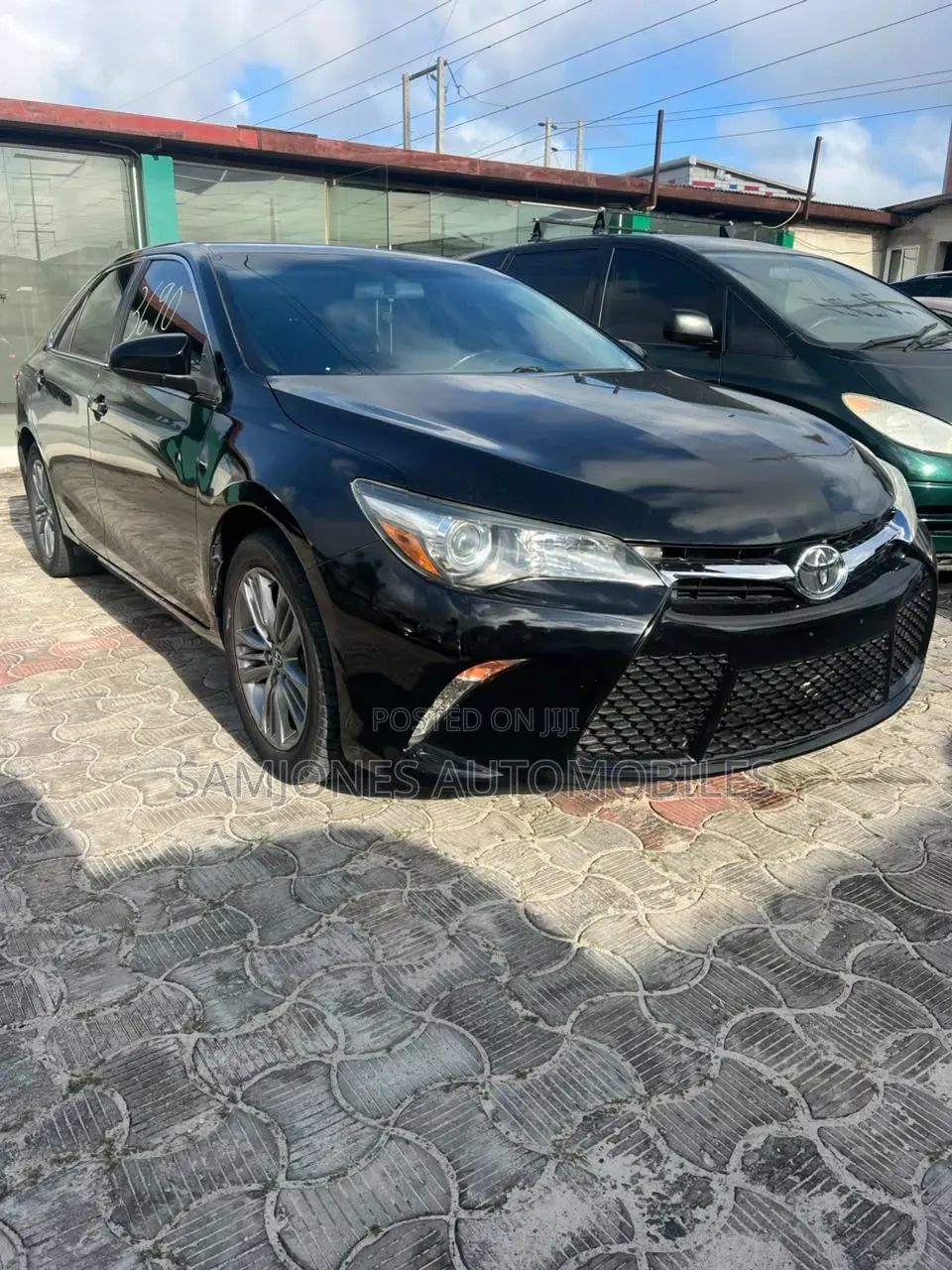 Toyota Camry SE 4dr Sedan (2.5L 4cyl 6A) 2015 Black