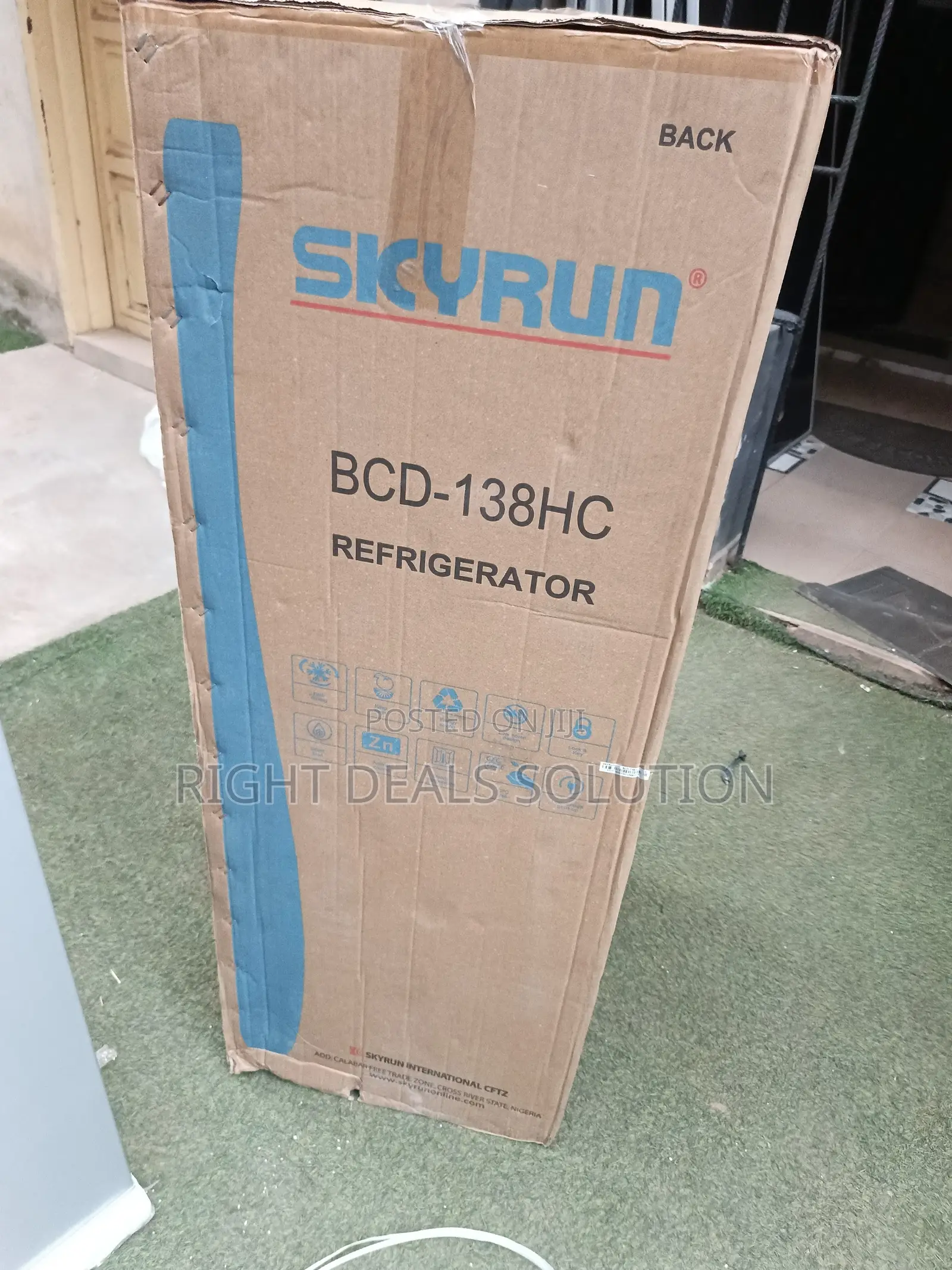 Skyrun 138HC Fridge – Your Kitchen's Everyday Cooling Partner