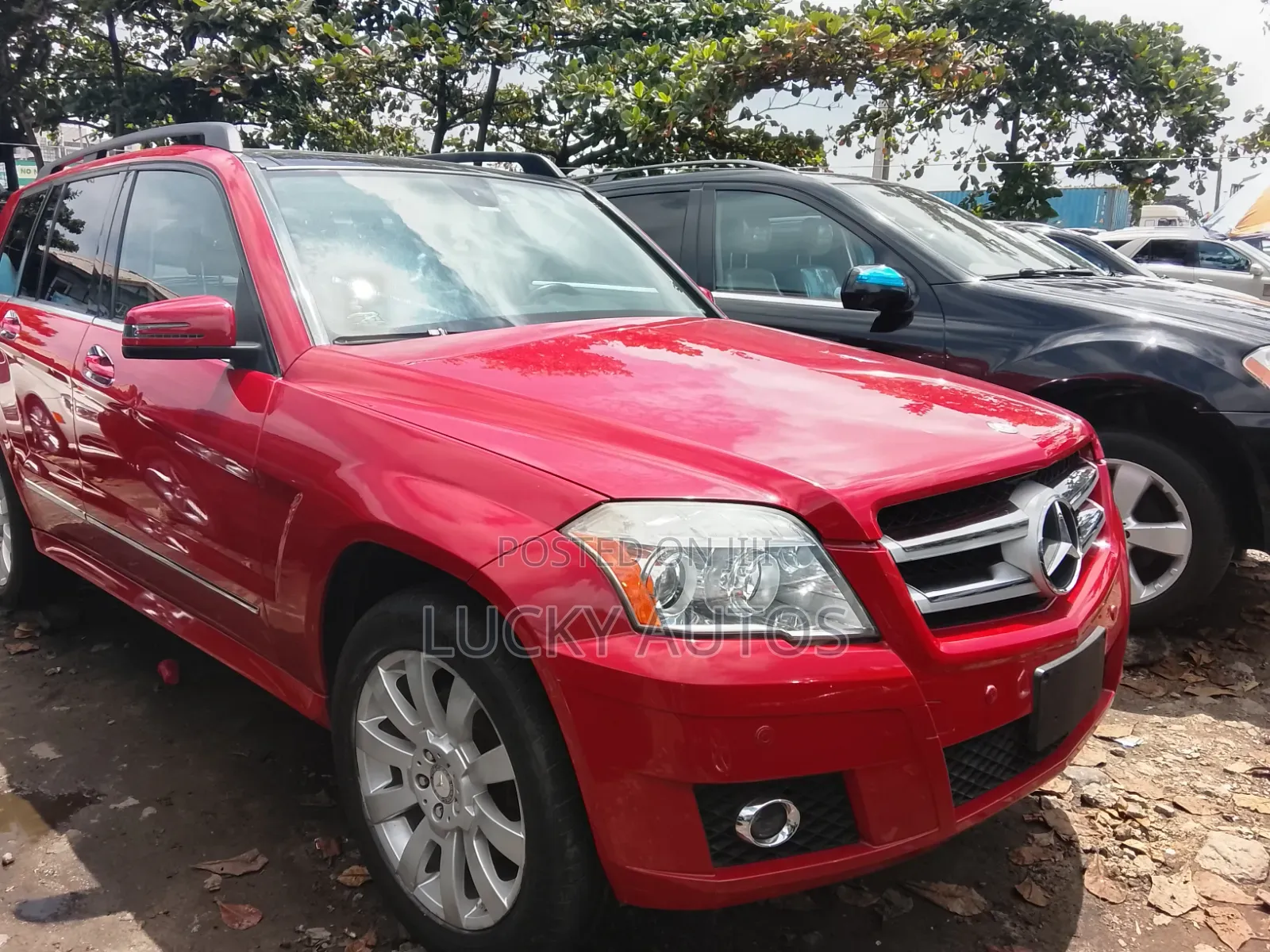 Mercedes-Benz GLK-Class 2011 Red