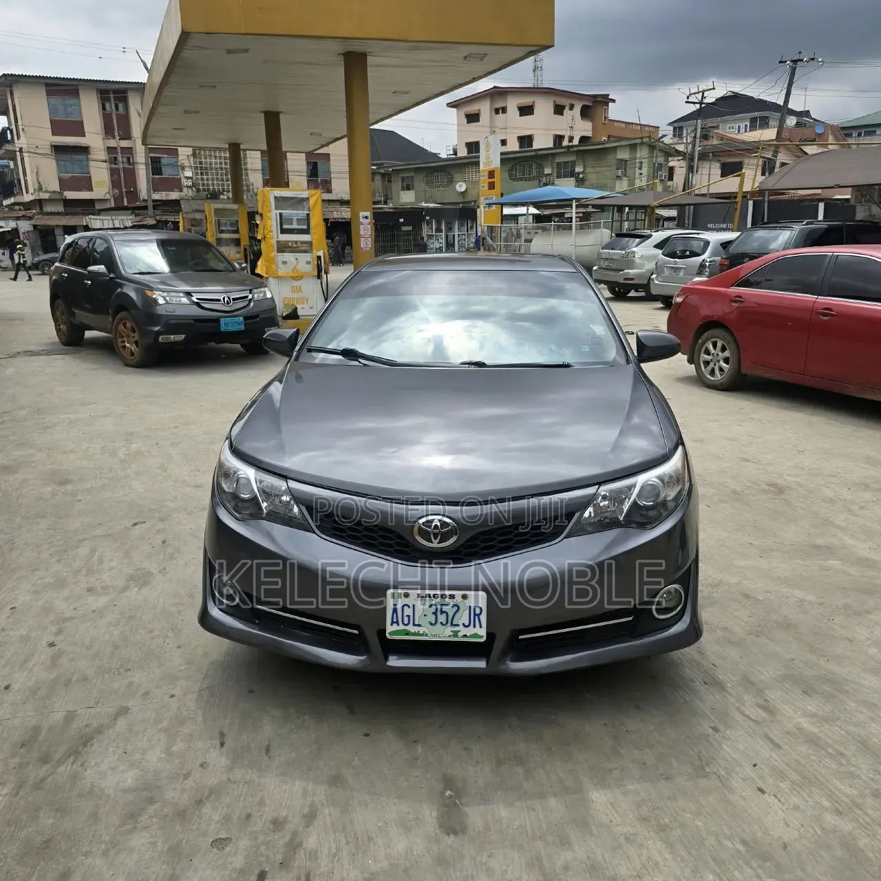 Toyota Camry SE Sport 4dr Sedan (2.5L 4cyl 6A) 2014 Gray