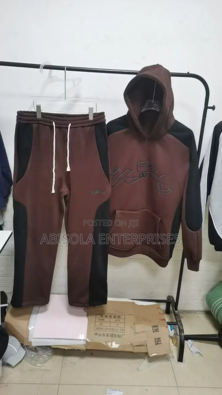 Hoddie Up Down