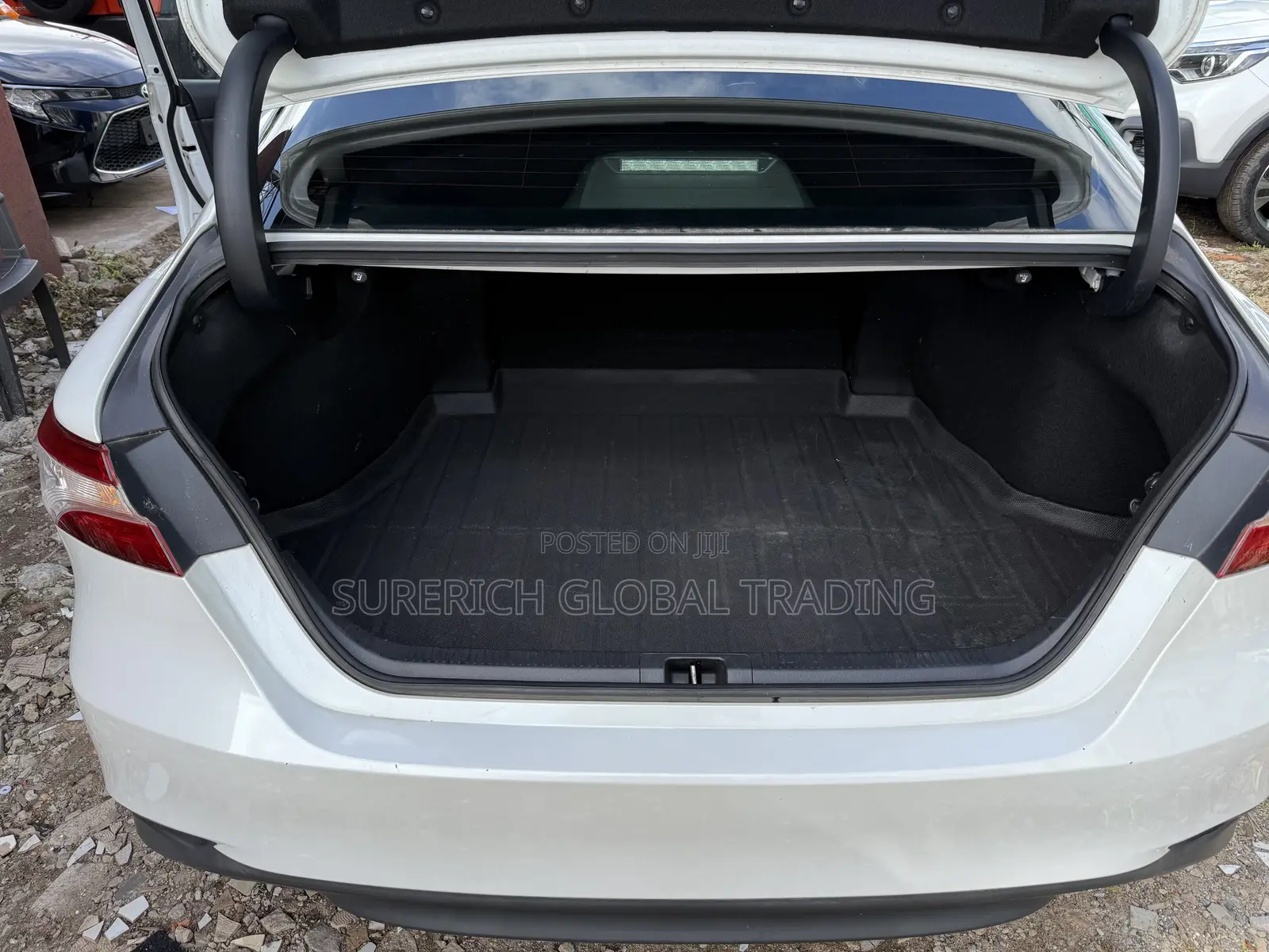 Toyota Camry 2022 White