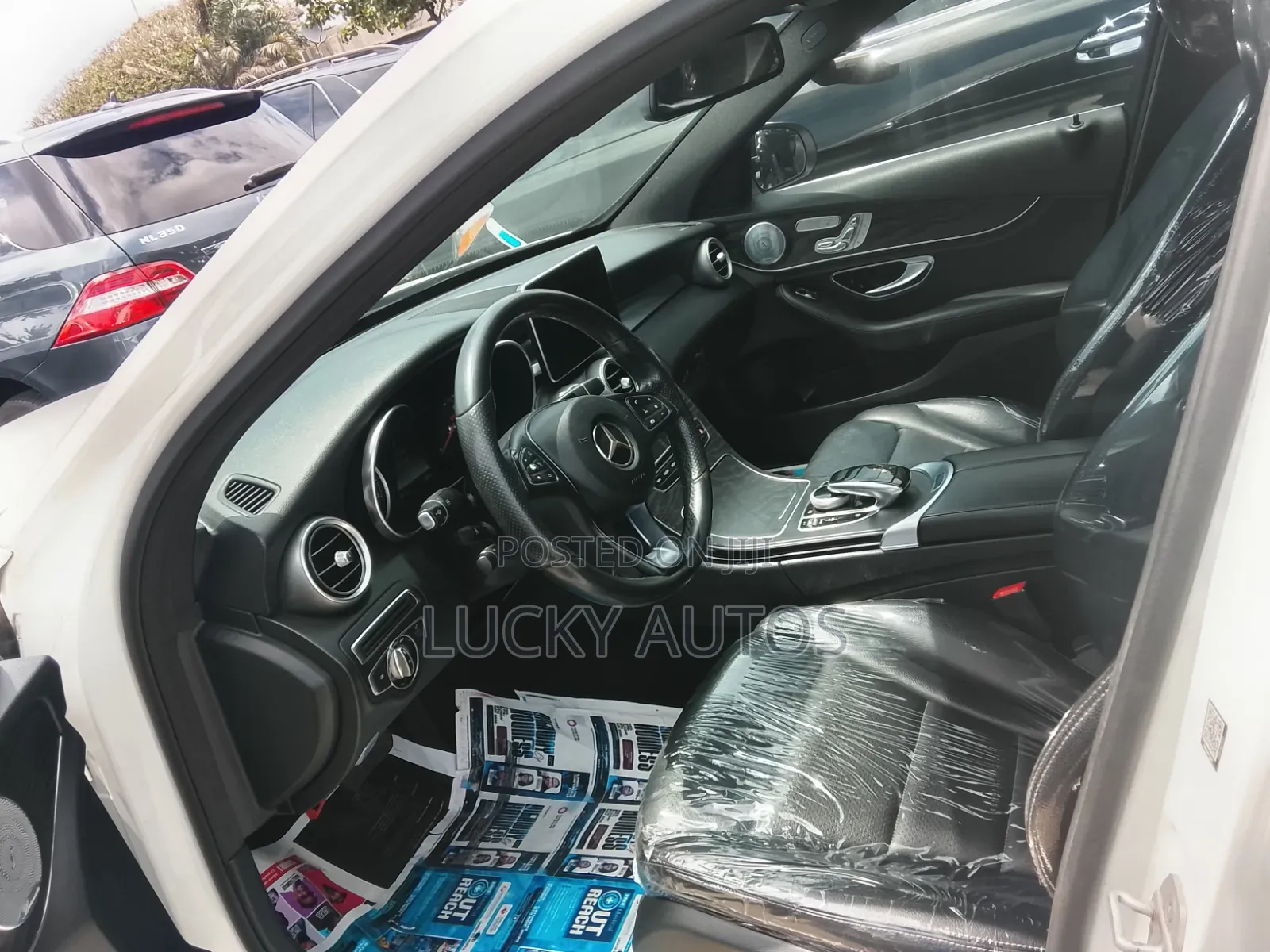 Mercedes-Benz C400 2016 White