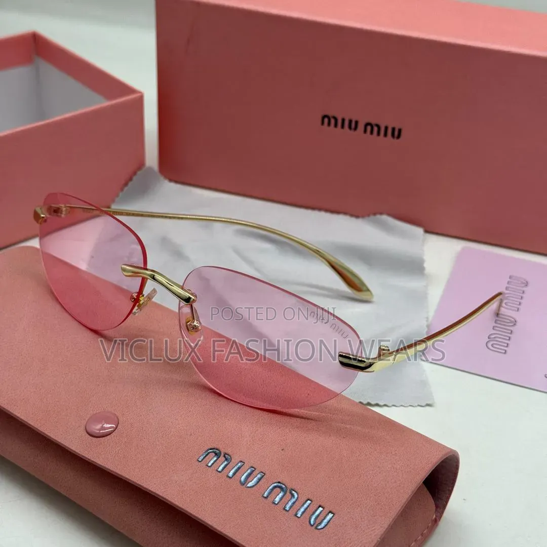 Miu Miu High Quality Unisex Sunglasses