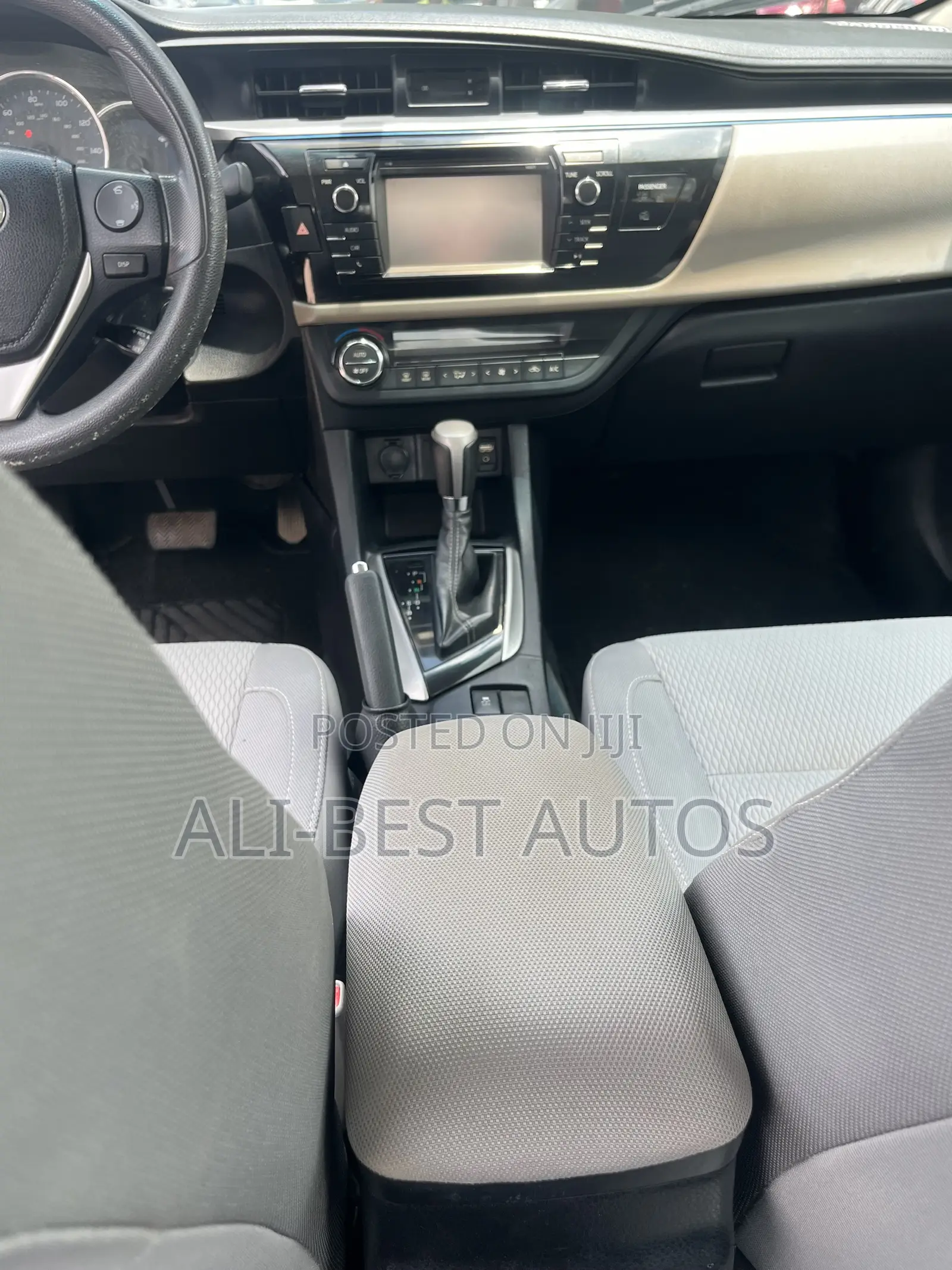 Toyota Corolla 2016 White