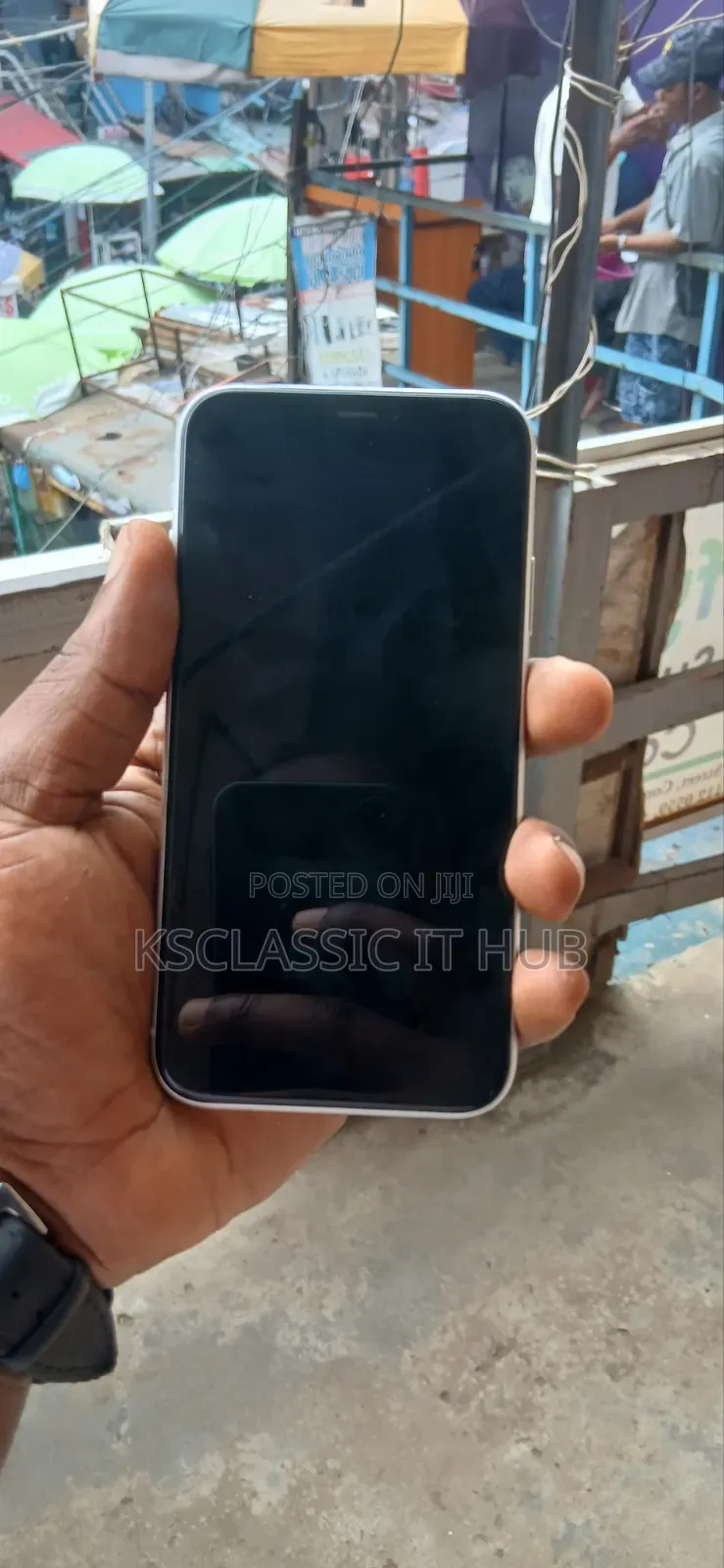 Apple iPhone XR 128 GB White