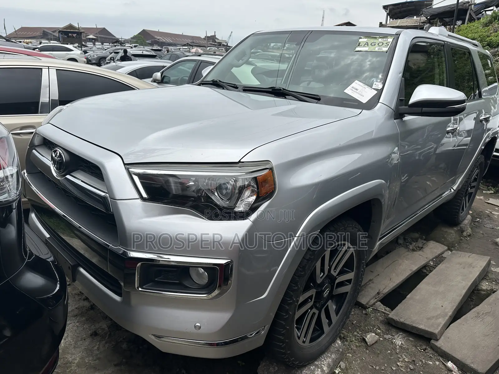 Toyota 4-Runner 2015 Silver