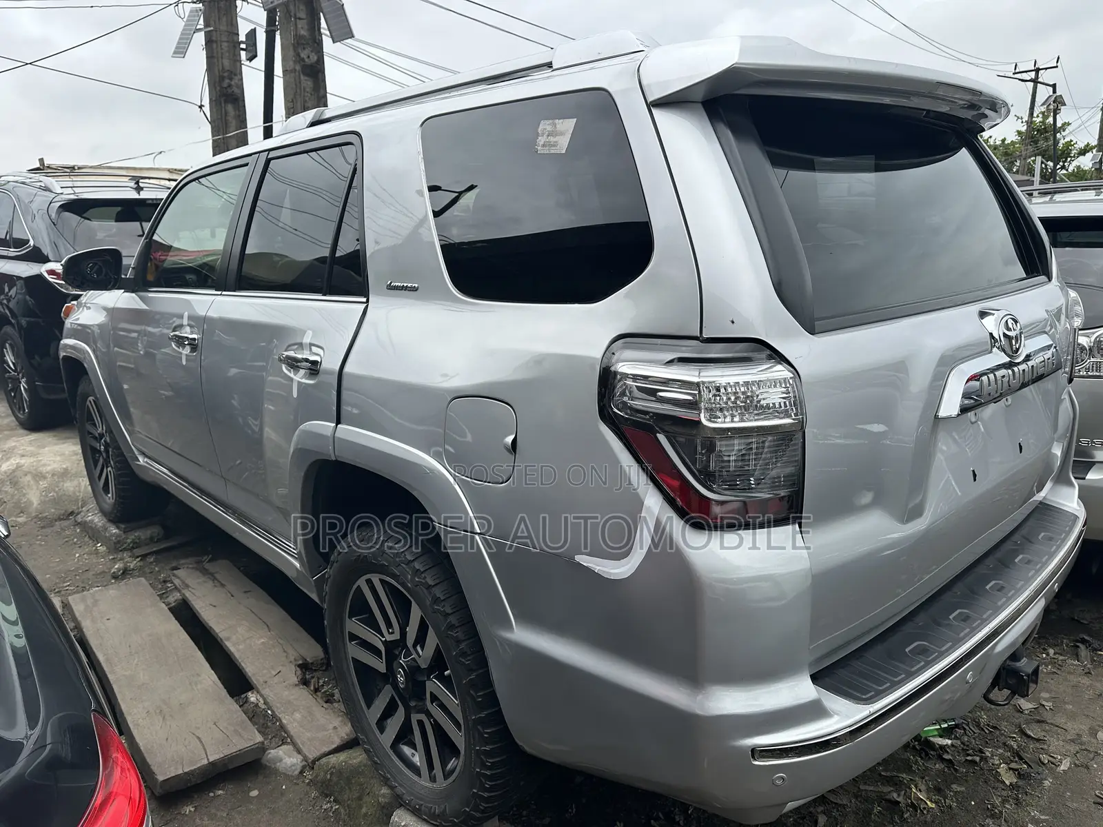 Toyota 4-Runner 2015 Silver