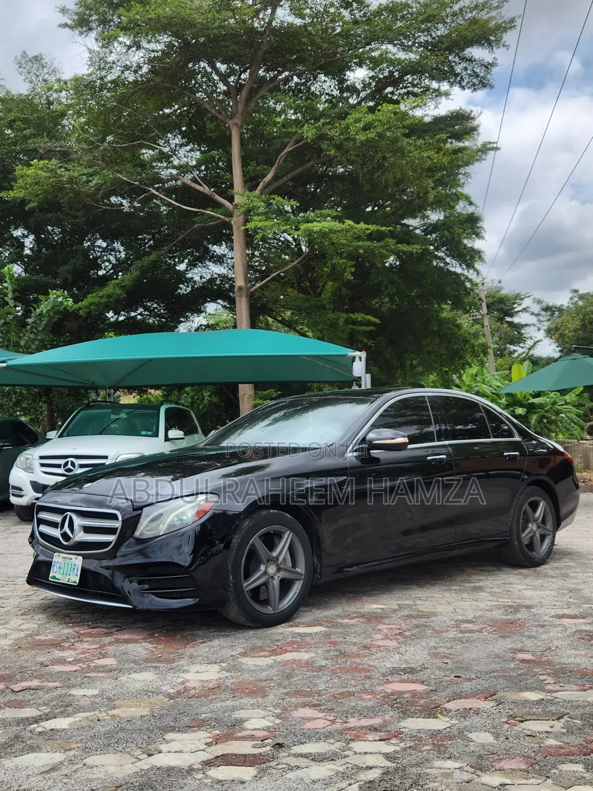 Mercedes-Benz E300 2016 Black