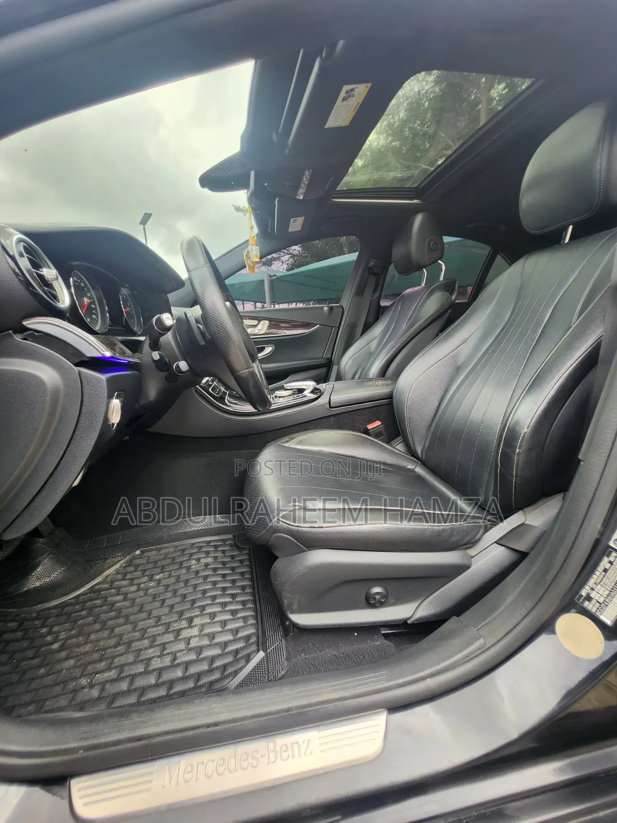 Mercedes-Benz E300 2016 Black