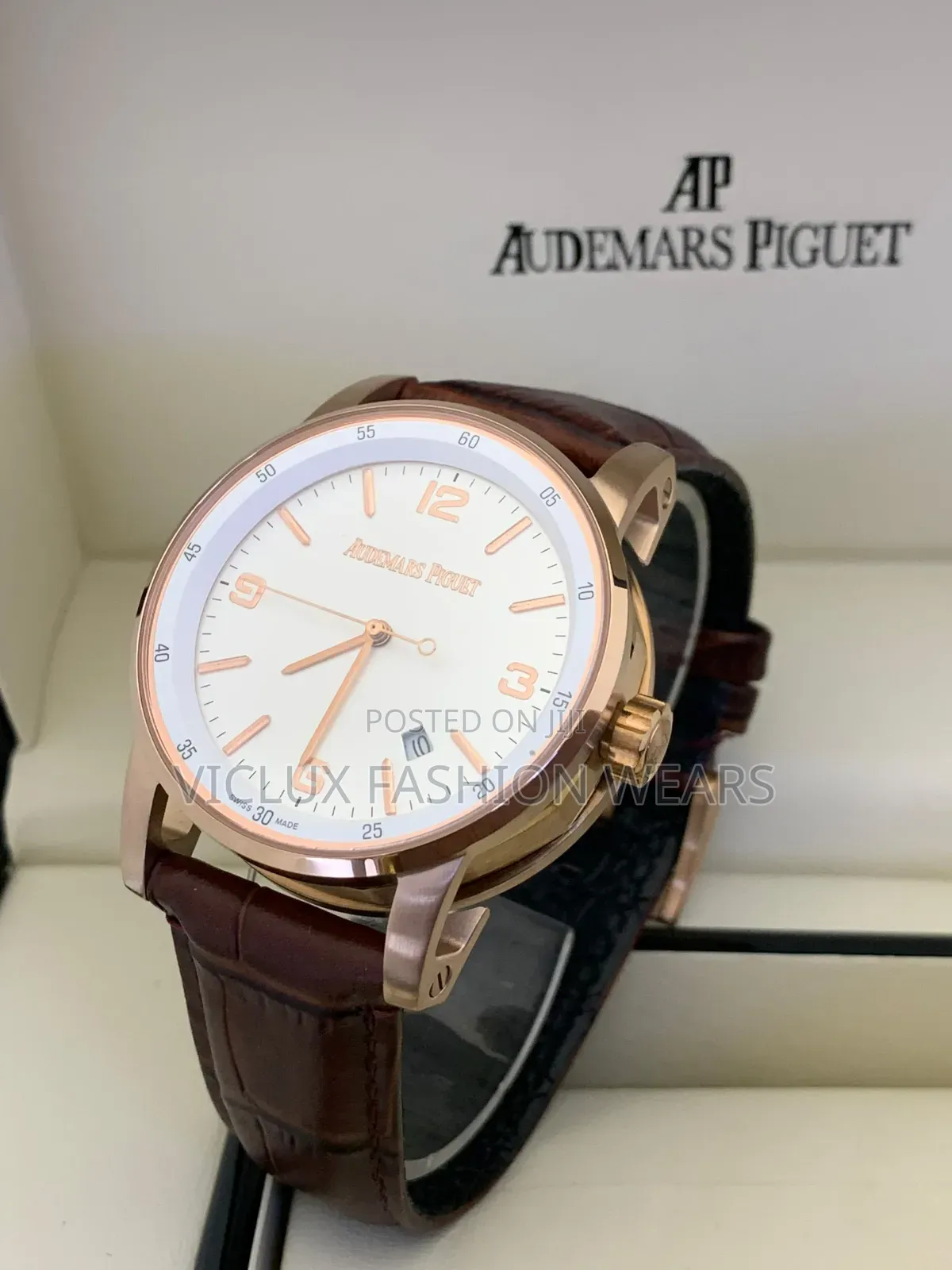 Audemars Piguet Luxury Leather Wrist Watch
