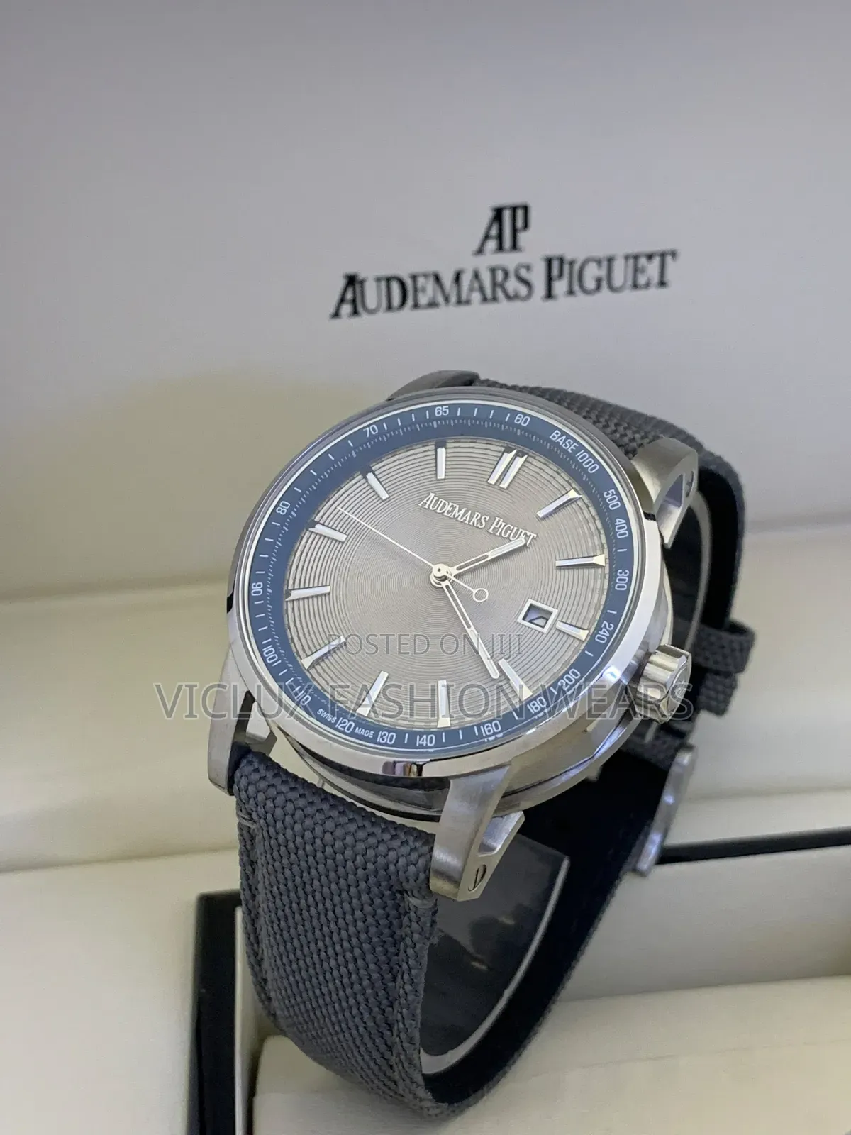 Audemars Piguet Luxury Leather Wrist Watch