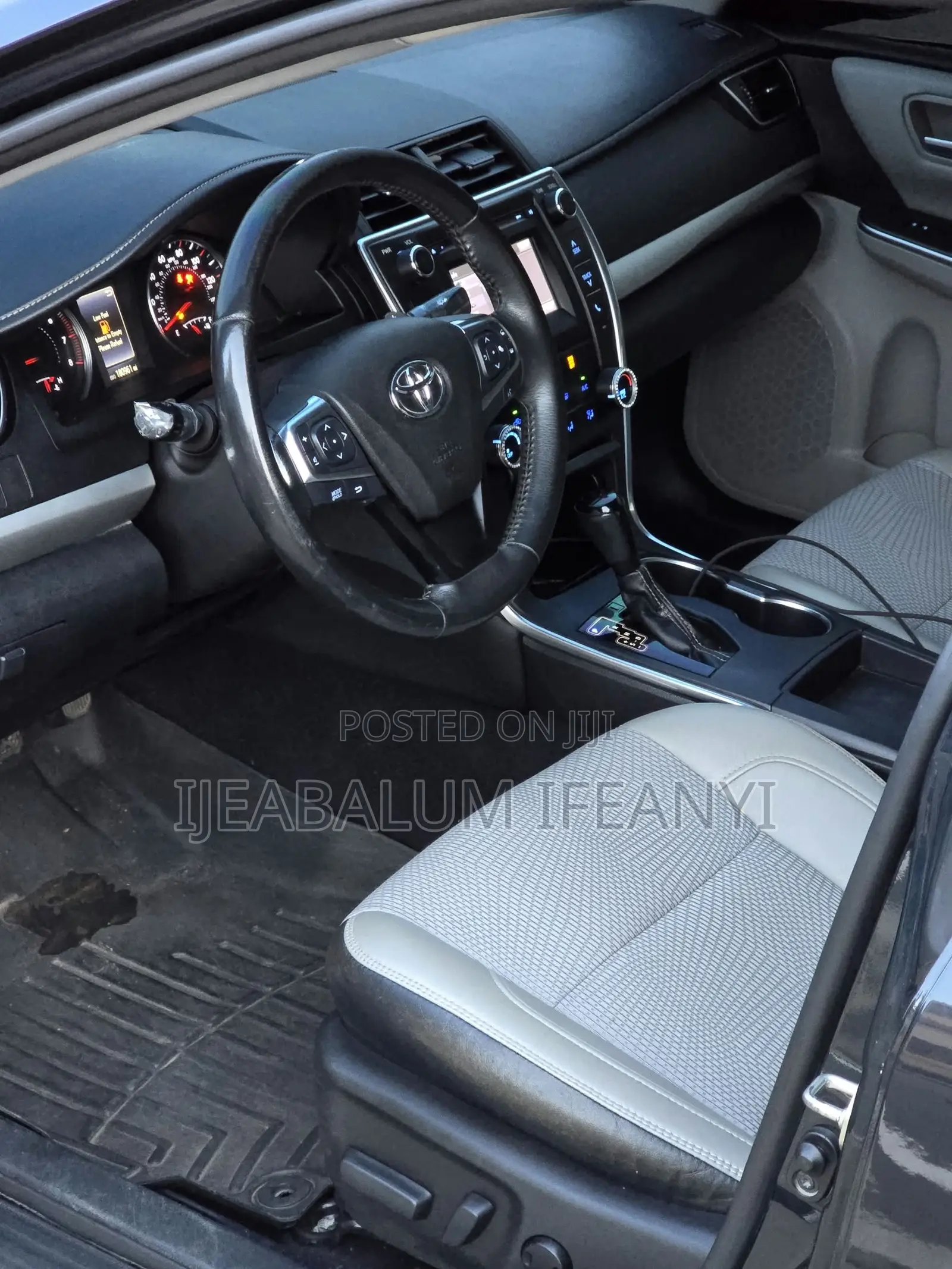 Toyota Camry SE 4dr Sedan (2.5L 4cyl 6A) 2017 Black