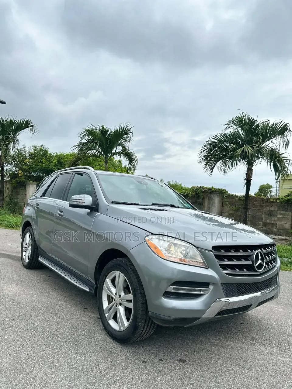Mercedes-Benz M Class ML350 4dr SUV (3.5L 6cyl 7A) 2014 Gray