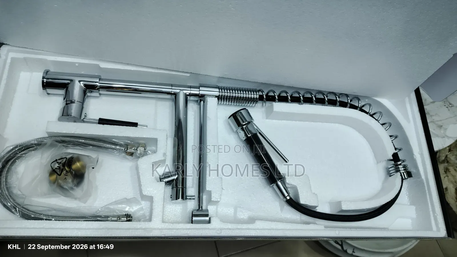 * Premium Kitchen Sink Mixer Tap – Pull-Out Spray*