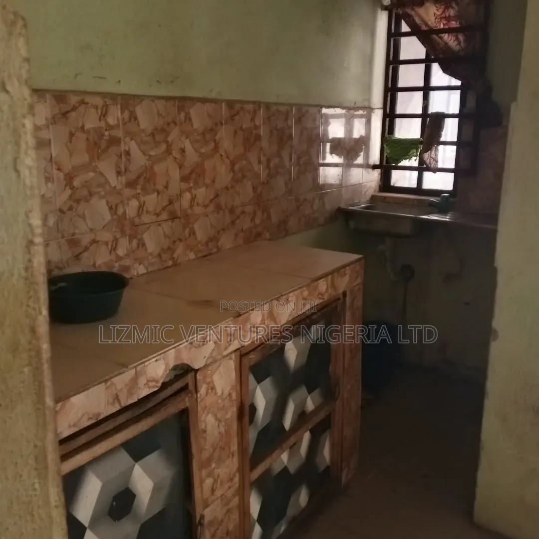 Mini Flat in Agric Rd, Igando / Ikotun/Igando for rent