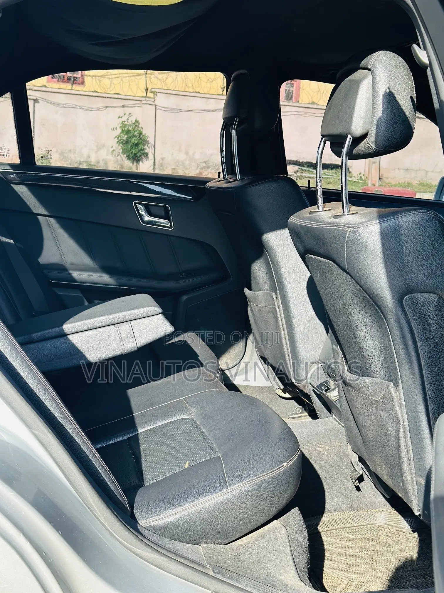 Mercedes-Benz E350 2010 Gray
