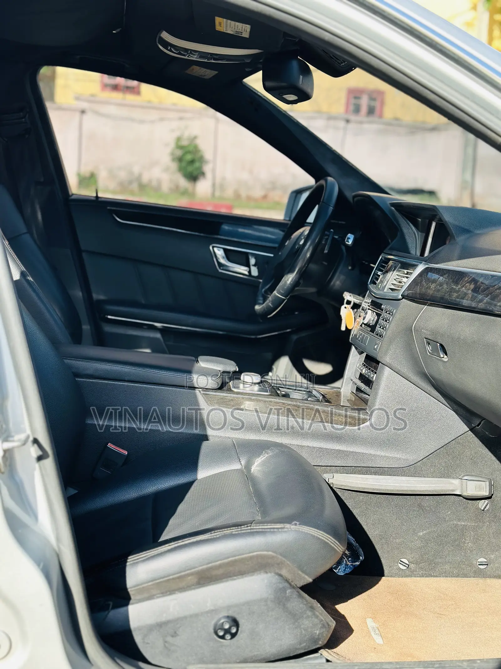 Mercedes-Benz E350 2010 Gray