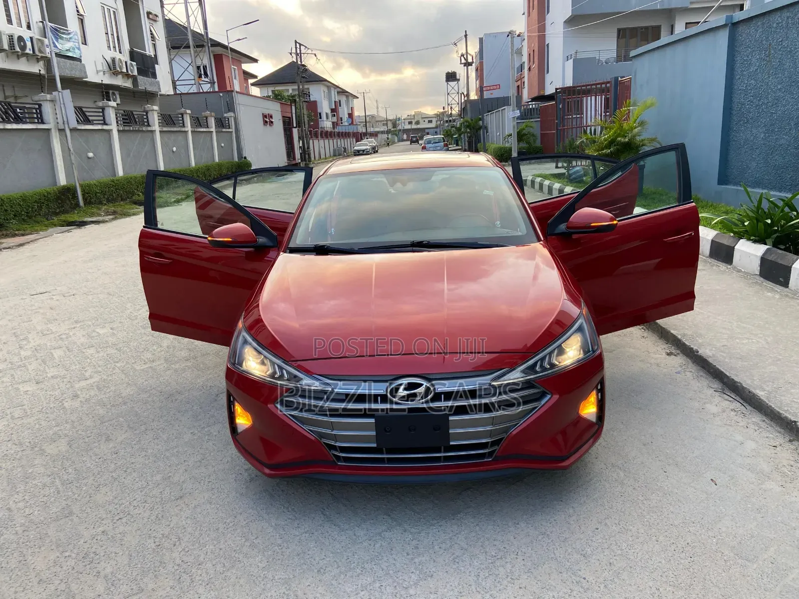 Hyundai Elantra 2019 Red