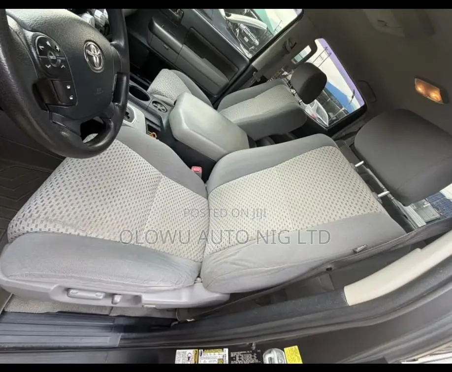 Toyota Tundra CrewMax 4x4 Limited 2010 Black