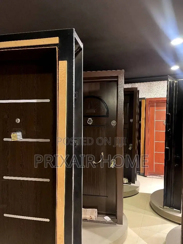 Luxury E Door 900meters
