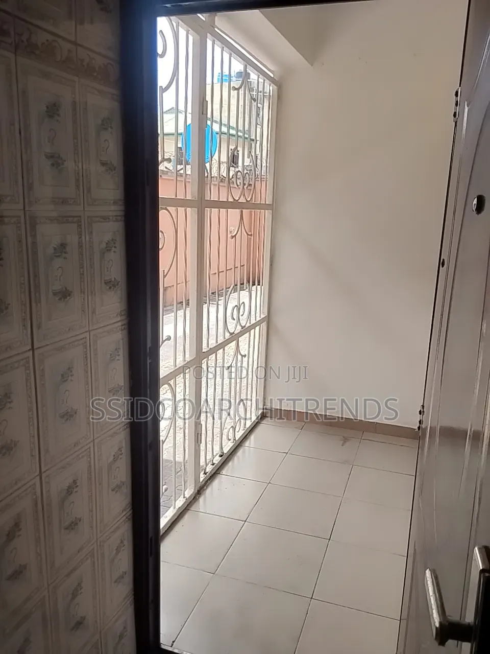 3bdrm Apartment in Call To Access for rent