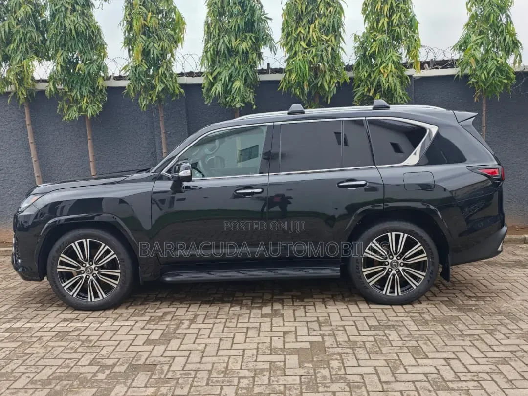 New Lexus LX 700h 2025 Black