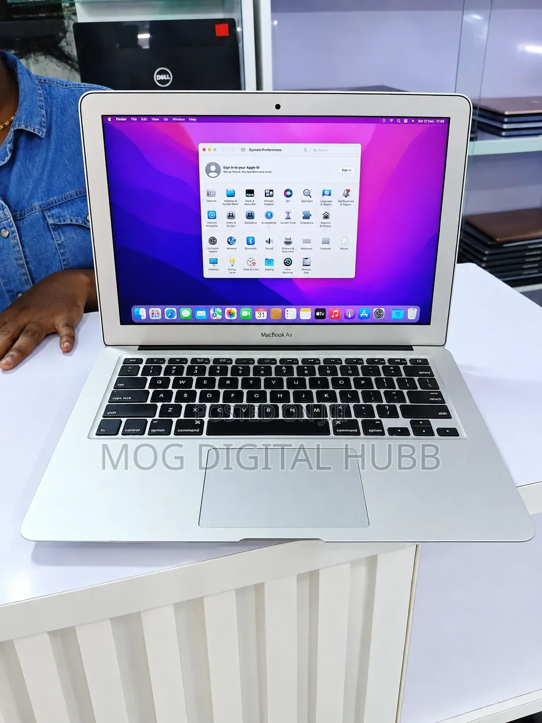 Laptop Apple MacBook Air 2015 8GB Intel Core i5 SSD 128GB
