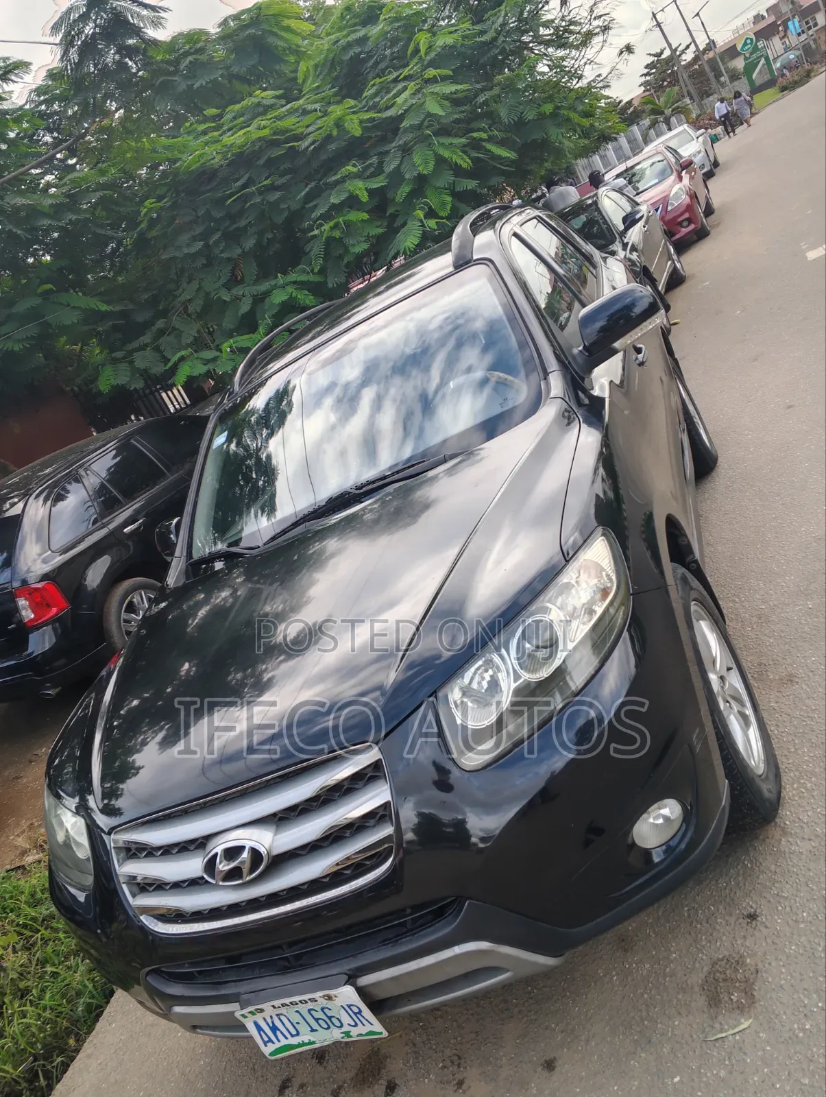 Hyundai Santa Fe 2012 Black
