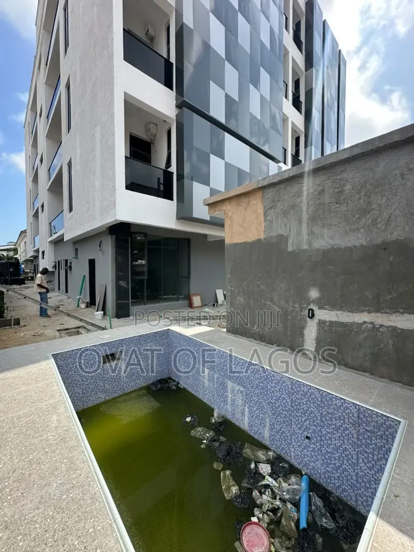 2bdrm Apartment in Lekki Phase 1 for sale
