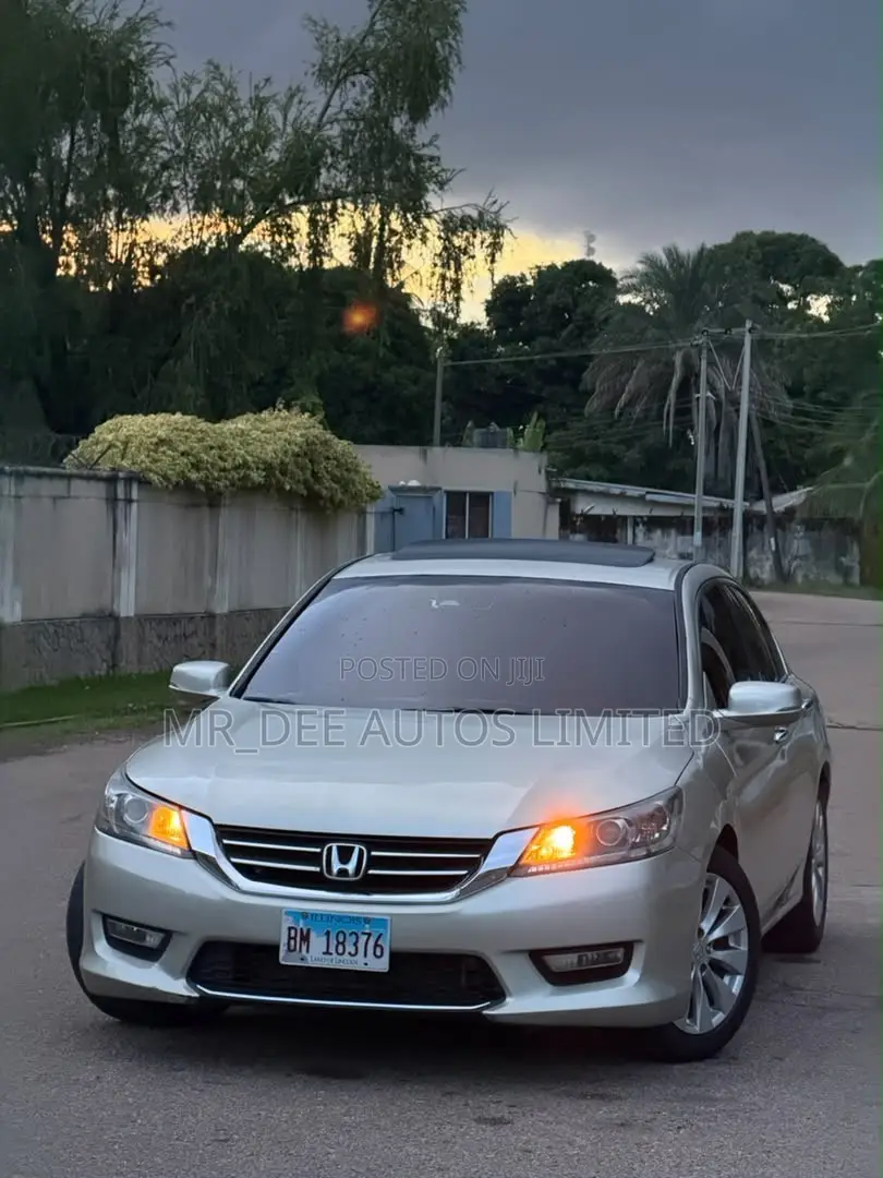 Honda Accord 2013 Gold