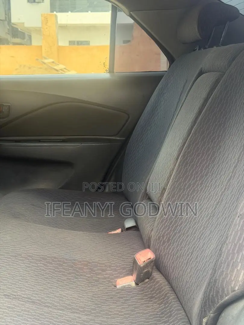 Toyota Yaris 2009 Silver
