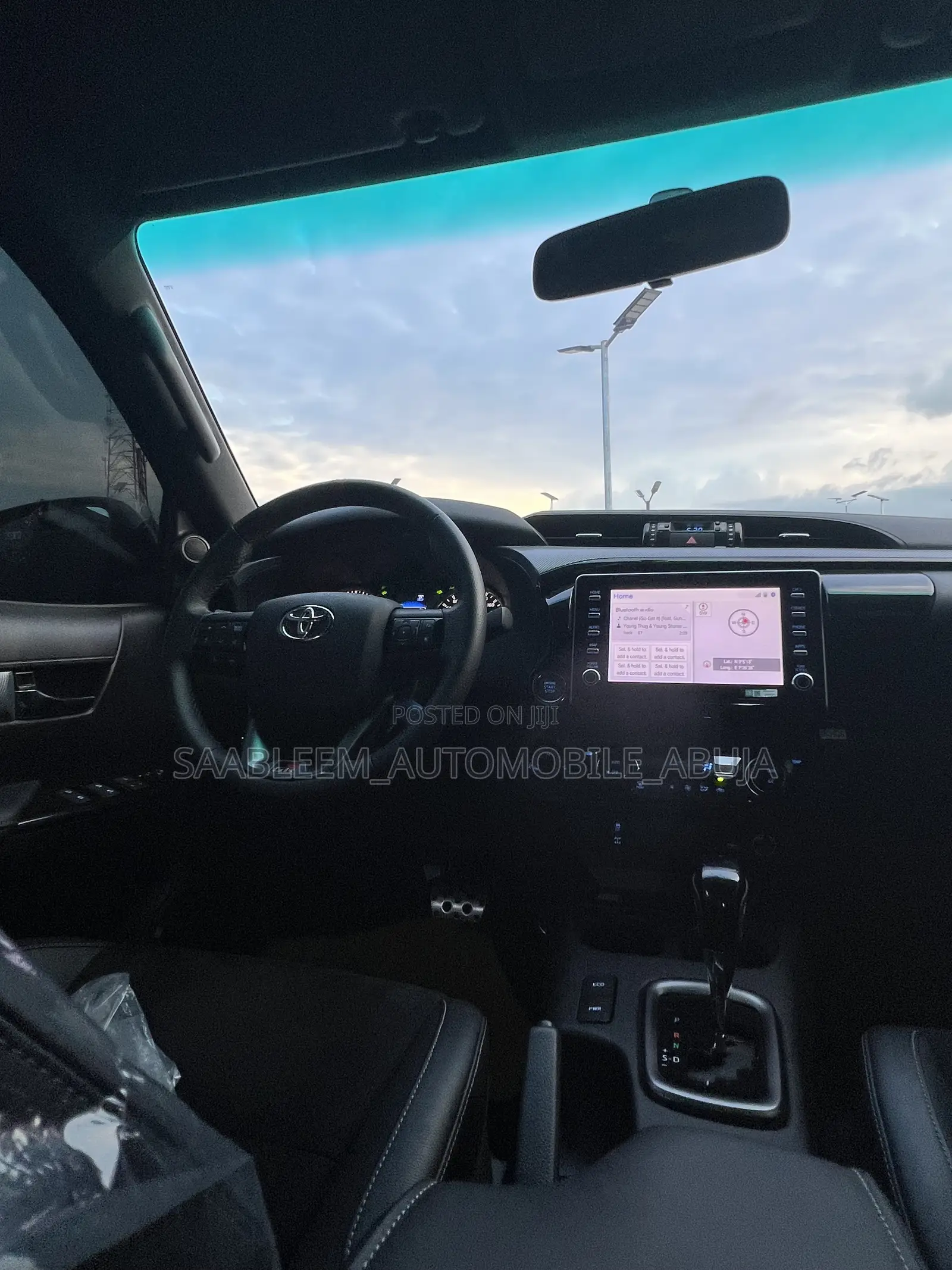 New Toyota Hilux 2026 Black