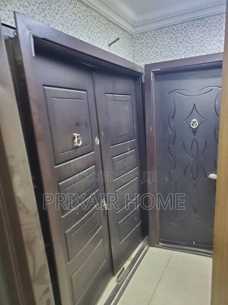 Luxury Classic E Door 1.8