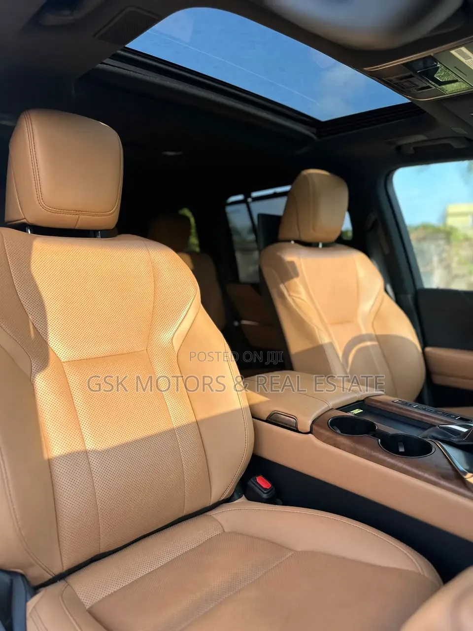 Lexus LX 600 2022 White
