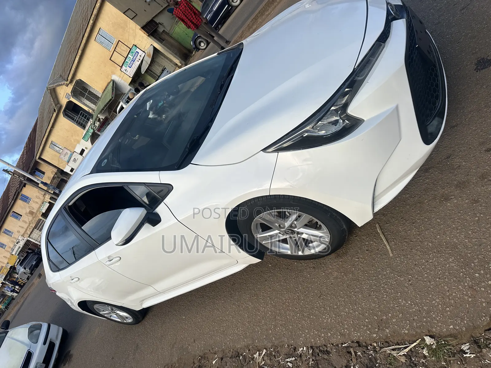Toyota Corolla 2023 White