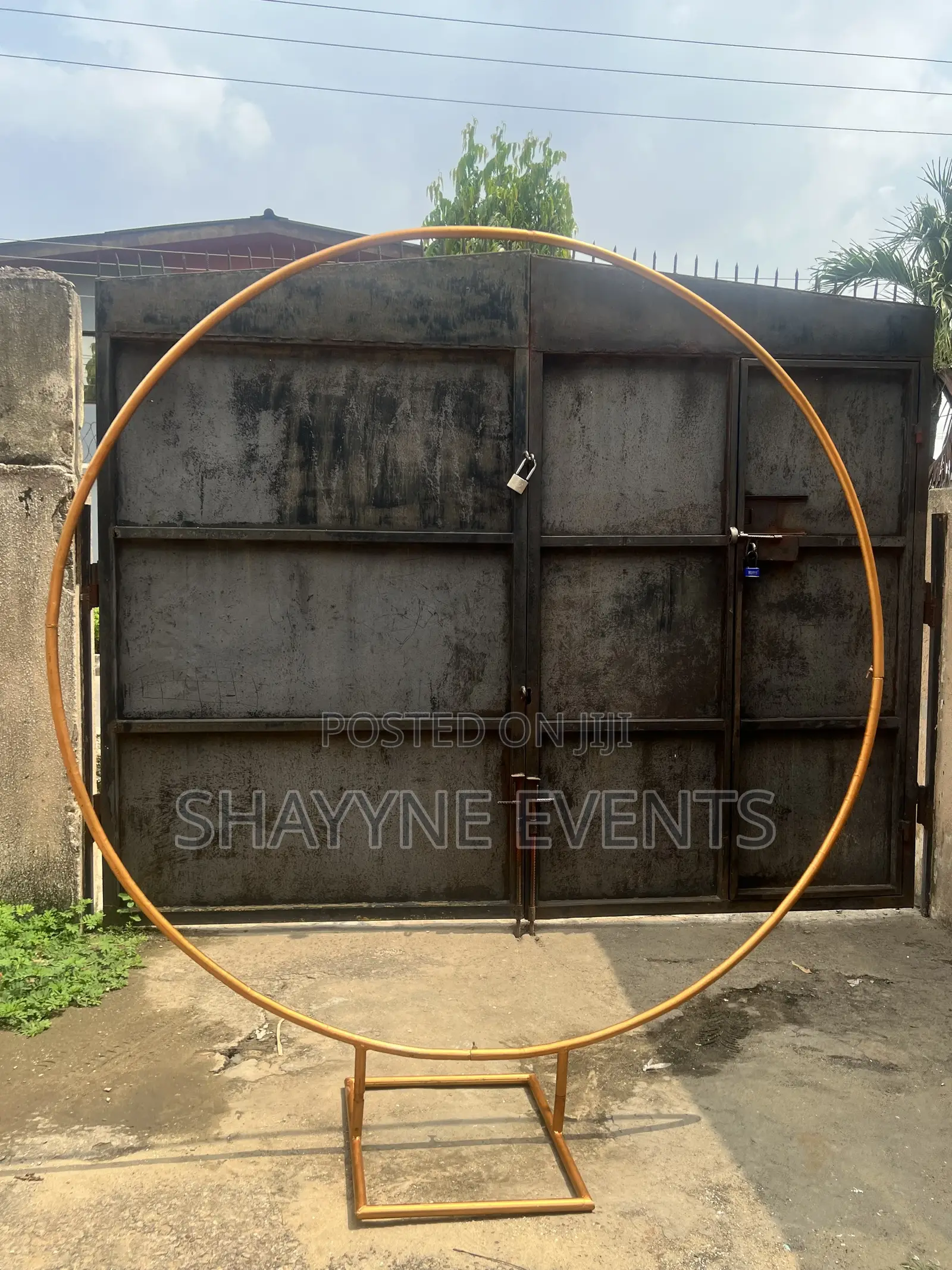 Round Arc for Rent