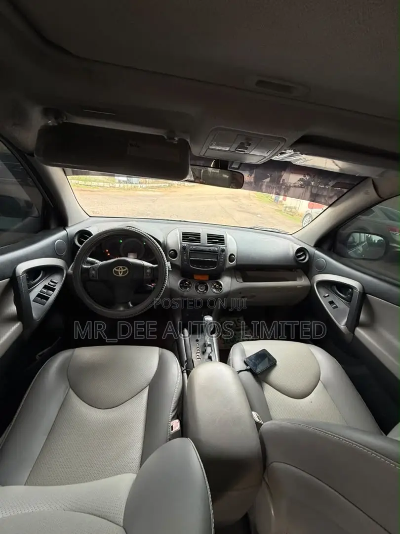 Toyota RAV4 2007 Silver