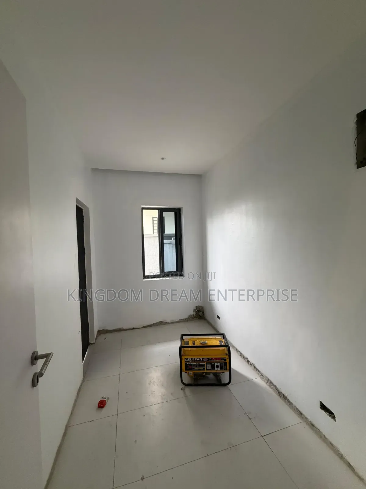4bdrm Duplex in Lekki Phase 1 Lagos for rent