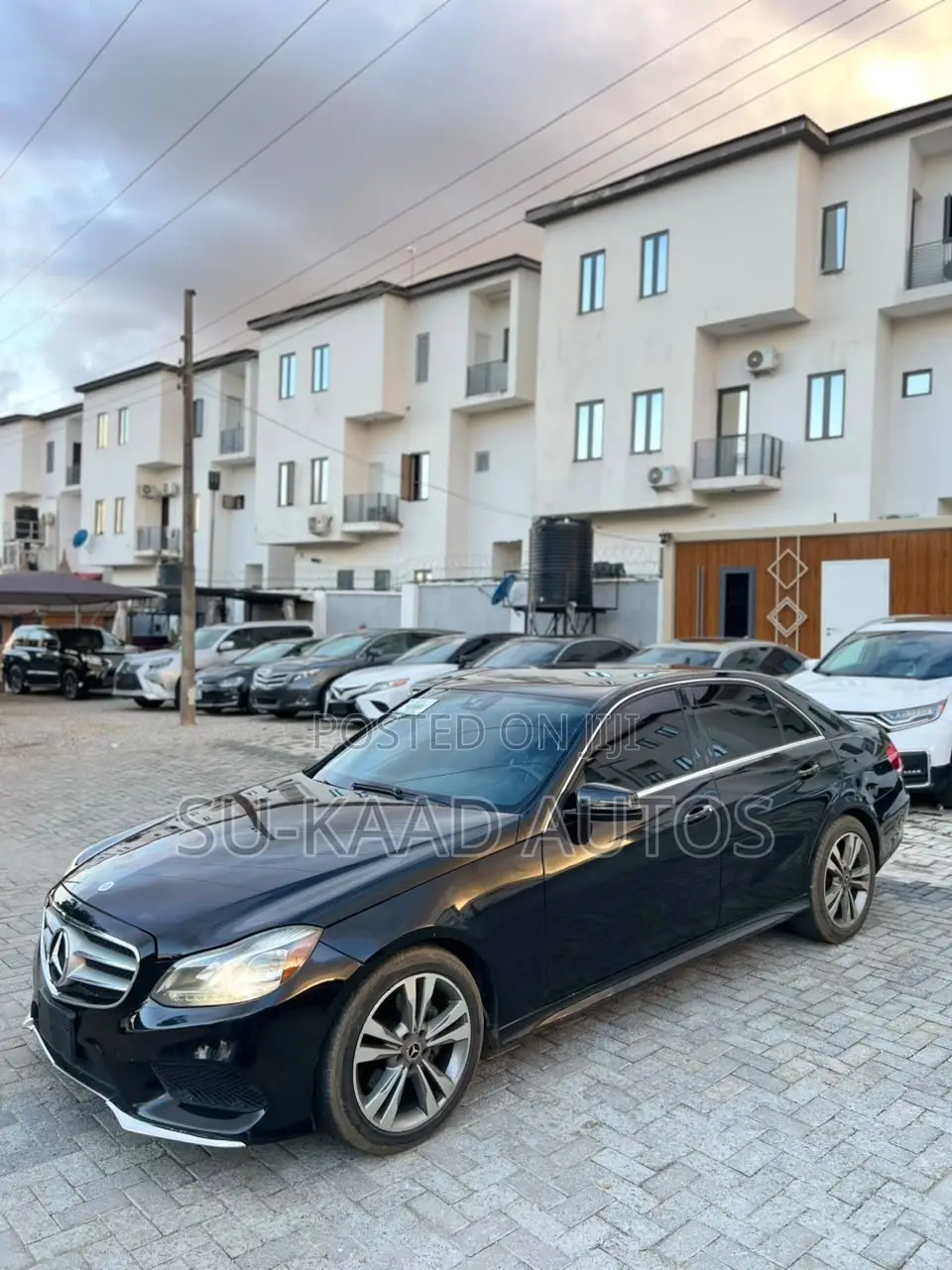 Mercedes-Benz E350 Base 4Matic Sedan AWD (3.5L 6cyl 7A) 2014 Black