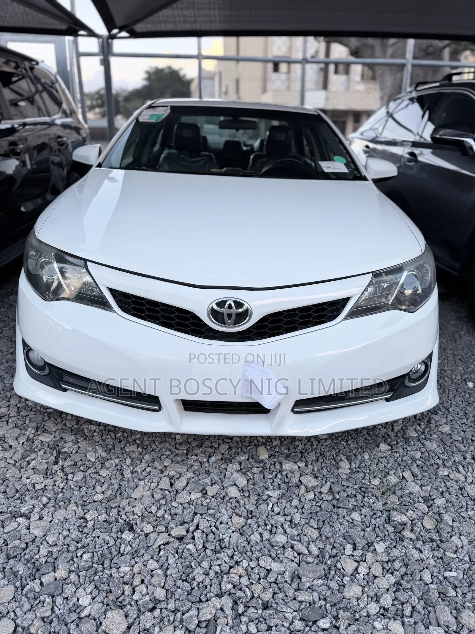 Toyota Camry SE 4dr Sedan (2.5L 4cyl 6A) 2014 Black