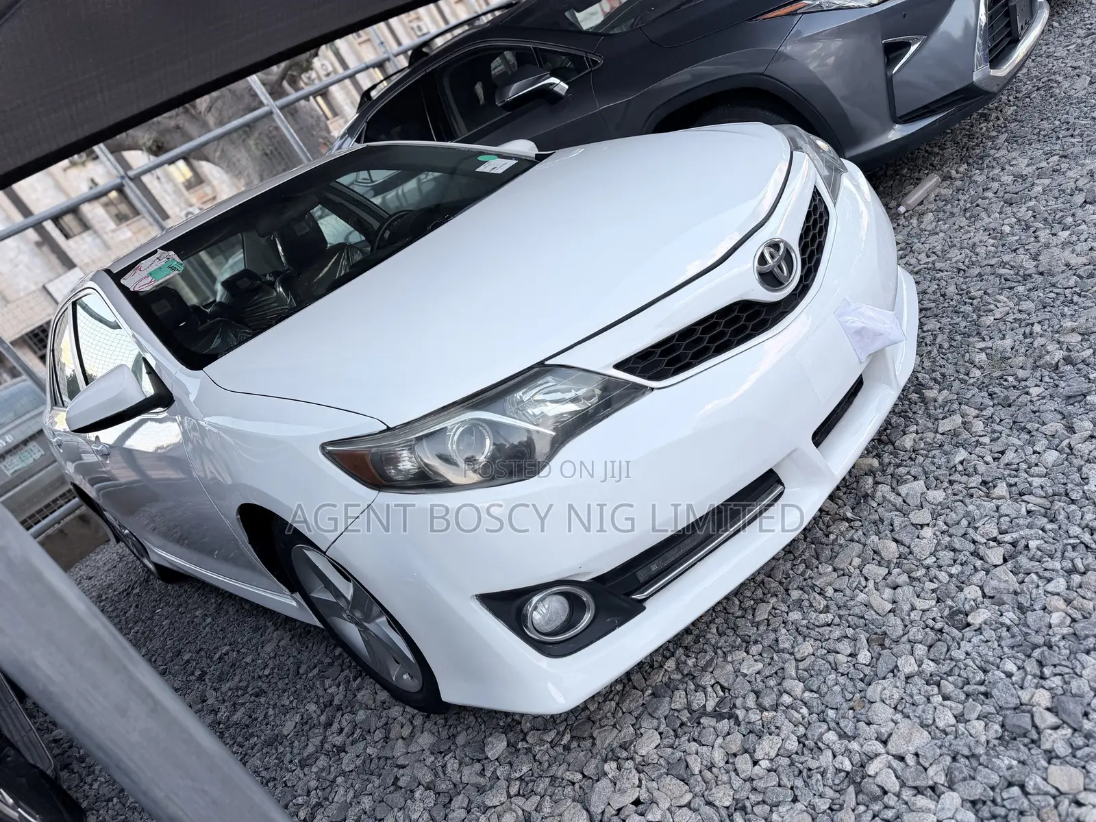 Toyota Camry SE 4dr Sedan (2.5L 4cyl 6A) 2014 Black